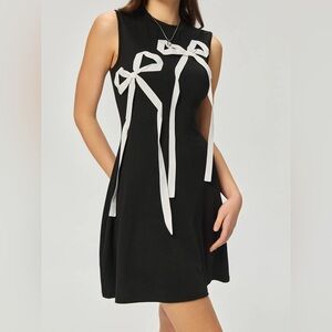 Cider • Round Neckline Bowknot Sleeveless Mini Dress